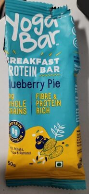Breakfast protein bar